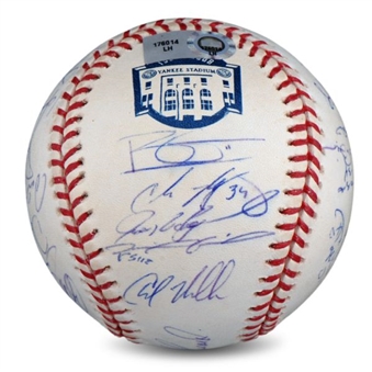 2008 Final Season New York Yankees Team Signed Baseball  (27 Signatures Incl Jeter and Rivera)